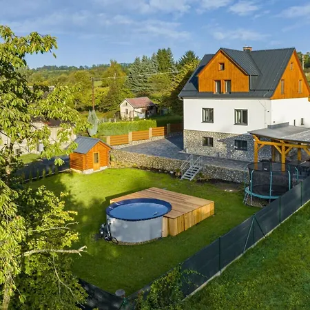 Spacious With Swimming Pool * Horni Podluzi