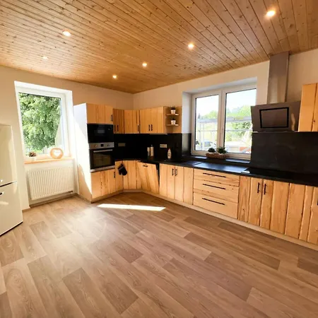 Spacious With Swimming Pool * Horni Podluzi